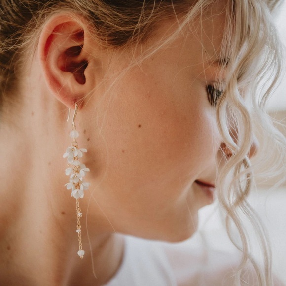 Luna & Stone Bridal Drop Earrings - Picture 1 of 5